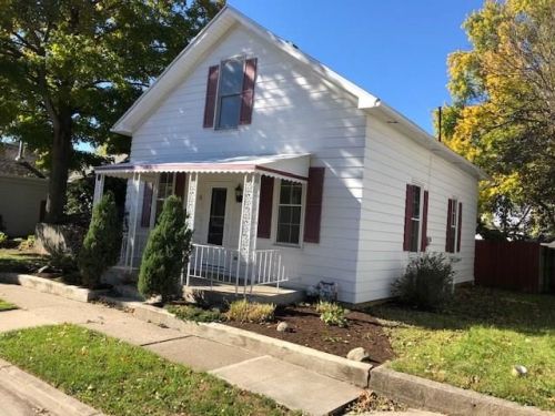 6 Main St, Casstown, OH 45312-8763