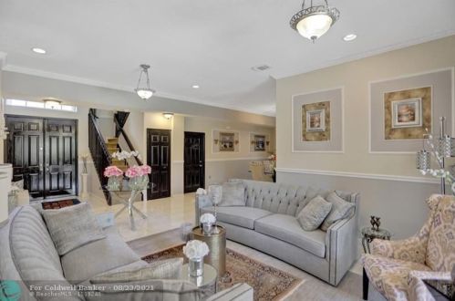 13451 21st St, Hollywood FL  33027-2671 exterior