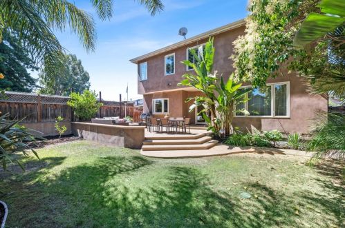503 Upton St, Redwood City CA  94062-2941 exterior