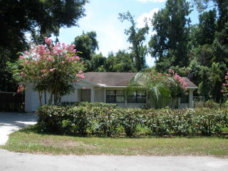 5204 112th St, Belleview, FL 34420-3949