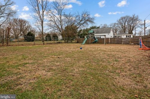 41 Andaloro Way, West Deptford NJ  08093-1639 exterior