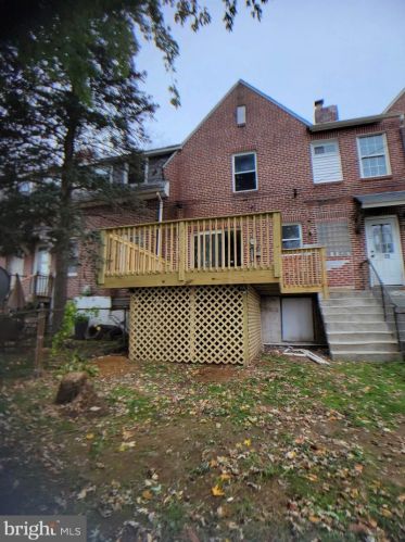 1137 Sterling Ave, Boothwyn, PA 19061-3917