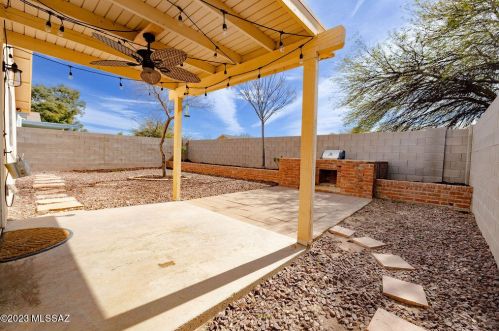 7864 Lauder St, Tucson AZ  85747-9264 exterior