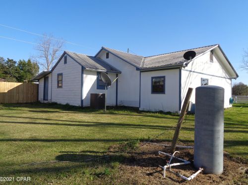 2012 Old Bonifay Rd, Sunny Hills FL  32428-6118 exterior