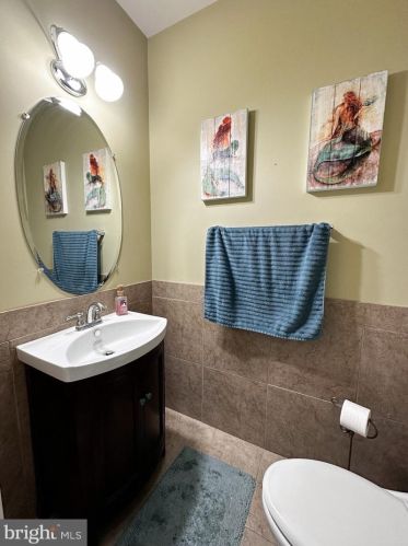 4 Battery Ridge Dr, Fredericksburg VA  22405-3568 exterior