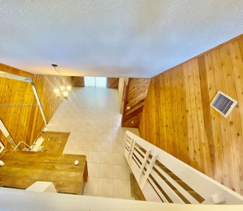 6963 40th St, Hollywood FL  33023-6619 exterior