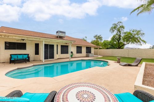 4344 Cielo Grande, Glendale AZ  85310-3929 exterior