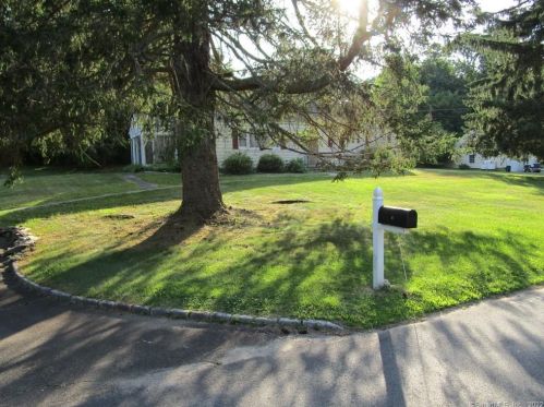 4 Coley Rd, Wilton, CT 06897-2702