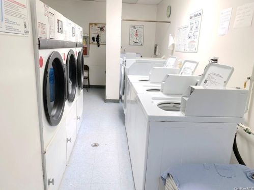 180 Hartsdale Ave, Hartsdale NY  10530-3544 exterior