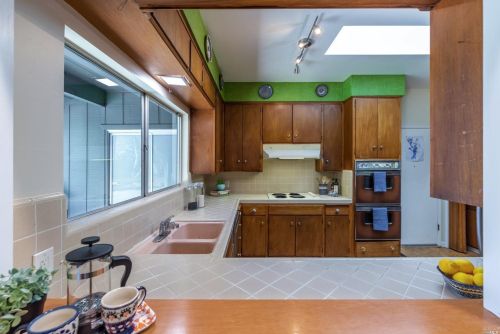 7190 Fircrest Ave, Sebastopol CA  95472-4430 exterior