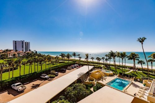 4001 Gulf Shore Blvd, Naples, FL 34103-2290