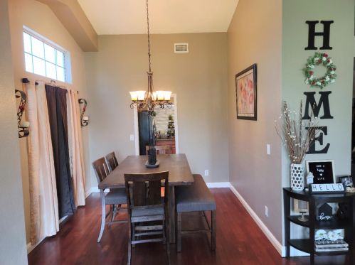 12912 Topaz Cir, Victorville, CA 92392-6615