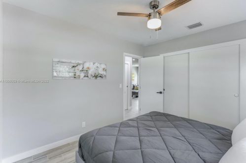 262 12th St, Delray Beach FL  33444-2916 exterior