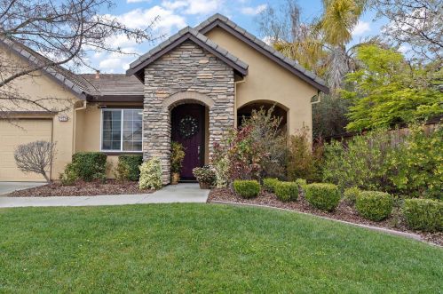 2223 Ocean Point Way, Elk Grove, CA 95758-7133