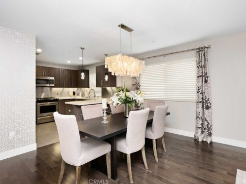 11023 Fruitland Dr, North Hollywood, CA 91604-3560