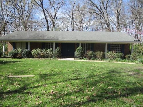 416 Rolling Acres Rd, Hope Hull, AL 36043-5930
