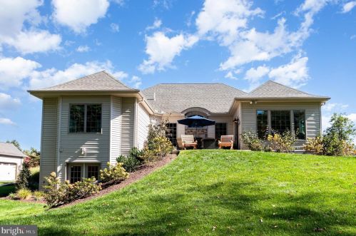 1718 Liberty Cv, Navy Sup Dpt PA  17055-6791 exterior