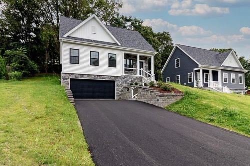 146 Dicio St, Canonsburg, PA 15317-2220