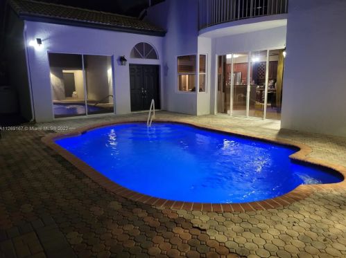 15735 11th St, Hollywood FL 33028-1600 exterior