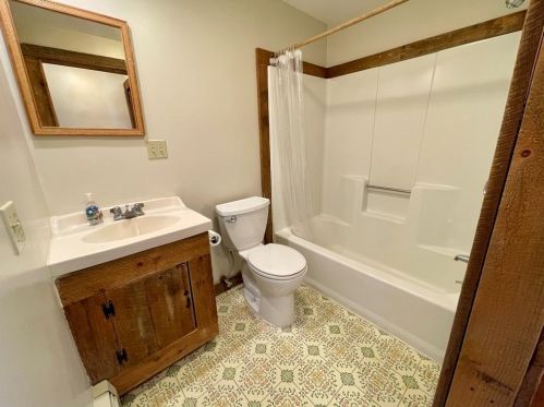 770 Boxford St, North Andover MA 01845-3223 exterior