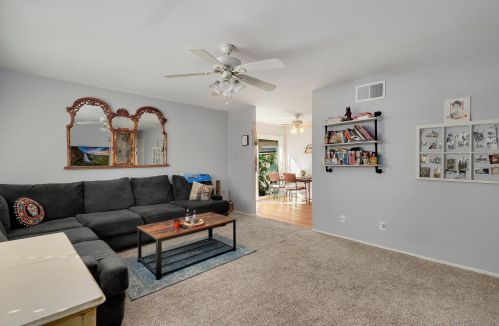 1223 Mariposa Ct, Vista, CA 92084-3445