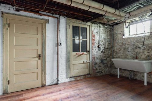 15 Loockerman Ave, Poughkeepsie NY 12601-5026 exterior