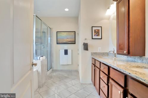 315 Lewis Washington Dr, Charles Town WV  25414-5666 exterior