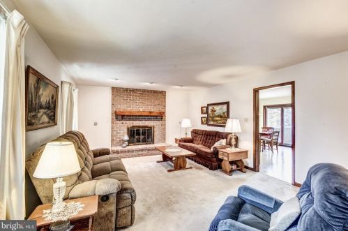 550 Herrs Rdg Rd, Gettysburg PA  17325-8556 exterior