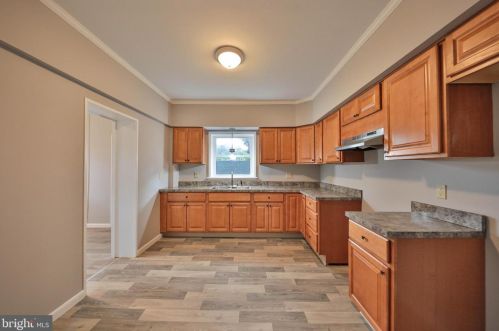 407 2nd St, Bangor PA  18013-2514 exterior