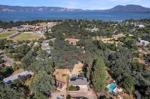 940 24 St, Lakeport CA  95453-3013 exterior