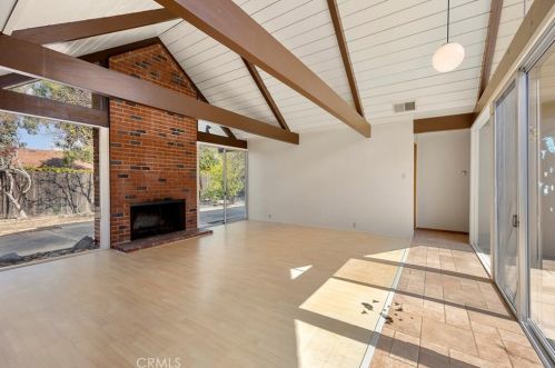 5041 Elsinore Ave, Orange CA  92869-1223 exterior