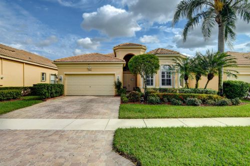 15826 Vivanco St, Delray Beach, FL 33446-3195
