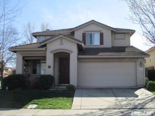 9 Ainger Cir, Sacramento, CA 95835-1600