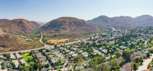 6538 Bell Blf Ave, San Diego CA 92119-1148 exterior