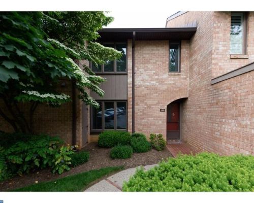 156 Woodgate Ln, Paoli, PA 19301-1447