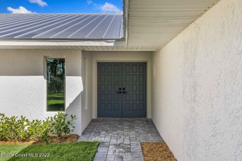 7890 Tropical Trl, Merritt Island FL  32952-6706 exterior