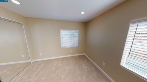 1242 Metten Ave, West Pittsburg CA  94565-6226 exterior
