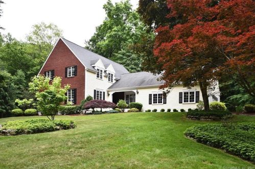 625 Broad Swamp Rd, Cheshire, CT 06410-2918