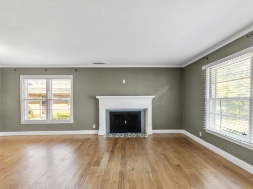 4908 Trail Lake Dr, Fort Worth, TX 76133-1236
