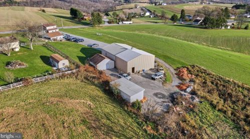 1188 Felton Rd, Red Lion PA  17356-9324 exterior