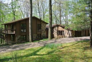 83 Beechtree Ln, Granville, OH 43023-9506