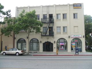 1003 Central Ave, Glendale CA  91204-2910 exterior