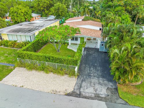 250 10th St, Delray Beach FL  33444-4048 exterior
