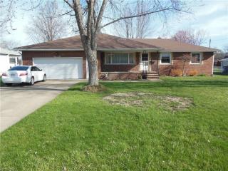 681 Martin Ave, Vermilion OH  44001-1359 exterior