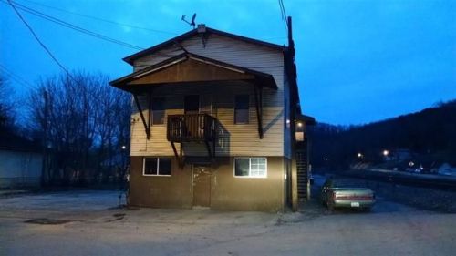 3401 Wayne St, Glenhayes, WV 25514