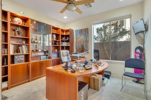 35313 26 Ave, Phoenix AZ 85086-6652 exterior