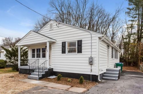 45 Park Ave, Bloomfield, CT 06002-3232