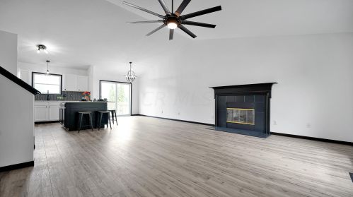 362 Green Apple Pl, Pataskala OH  43062-7457 exterior