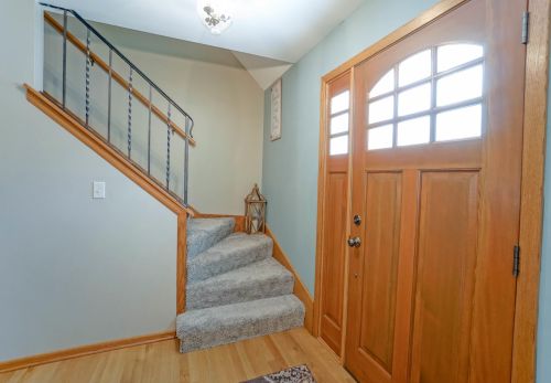 2839 Rolling Ridge Dr, Waukesha WI  53188-1362 exterior