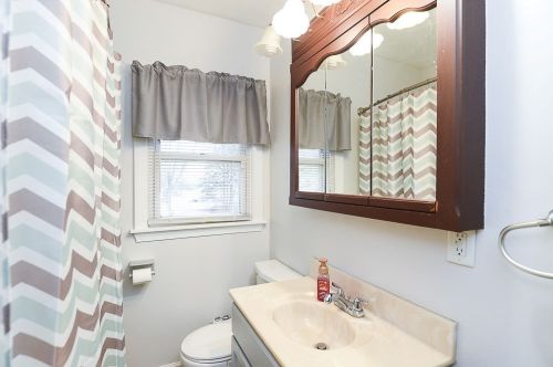 1718 Hart St, New Castle PA  16101-1316 exterior